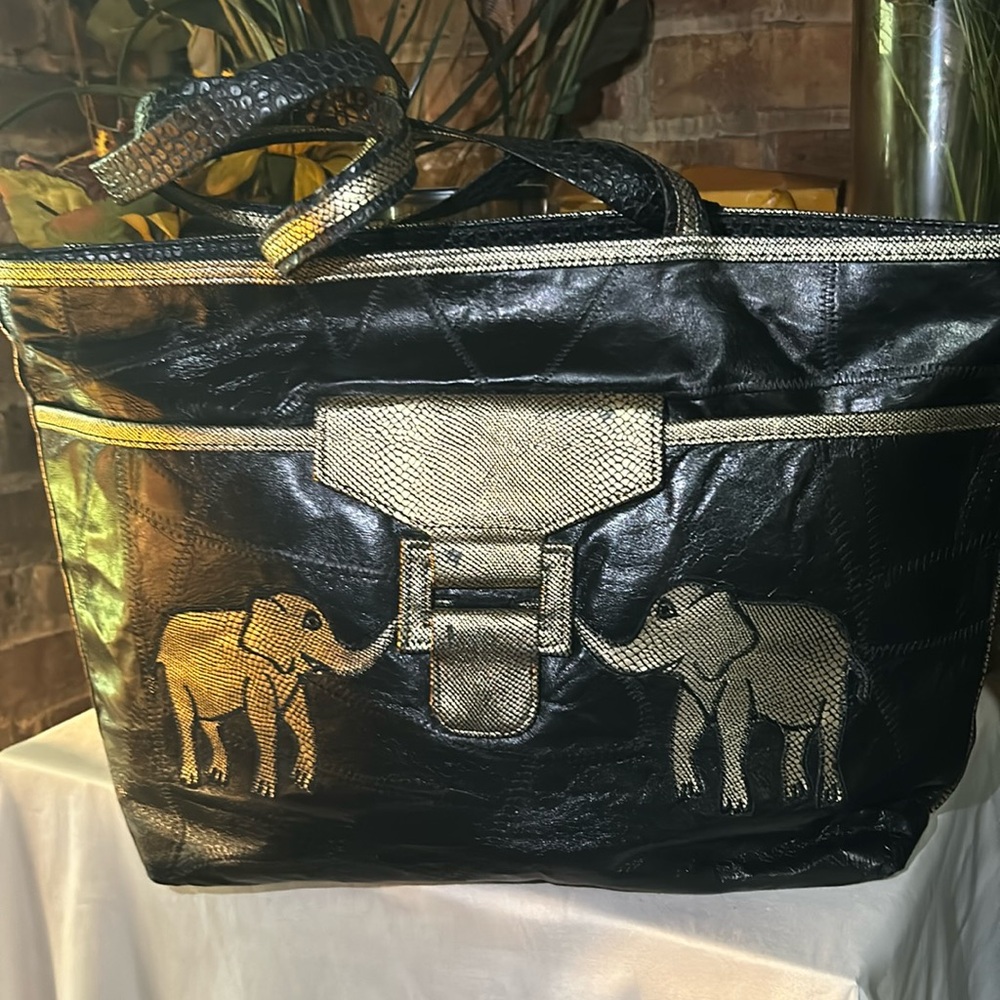 BPC LEATHER TOTE BAG